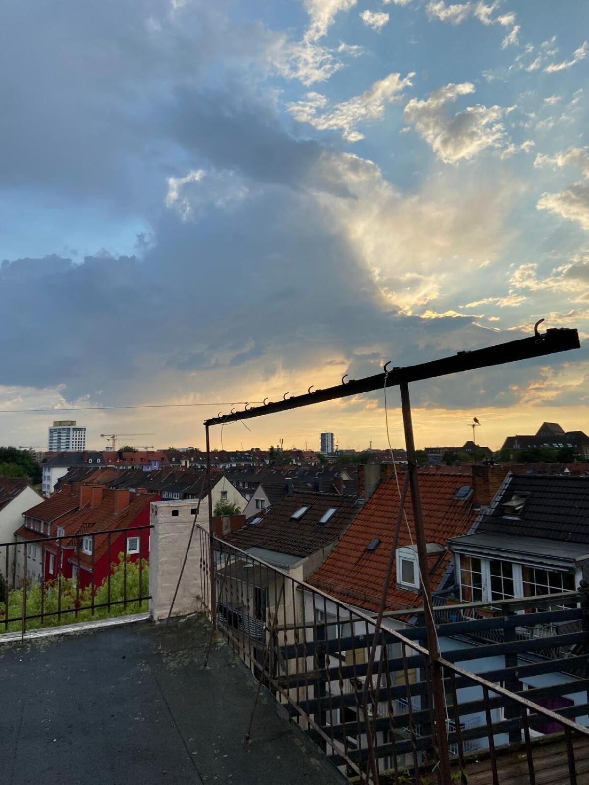 Exklusive 1 Ueber Daechern Von * Brême